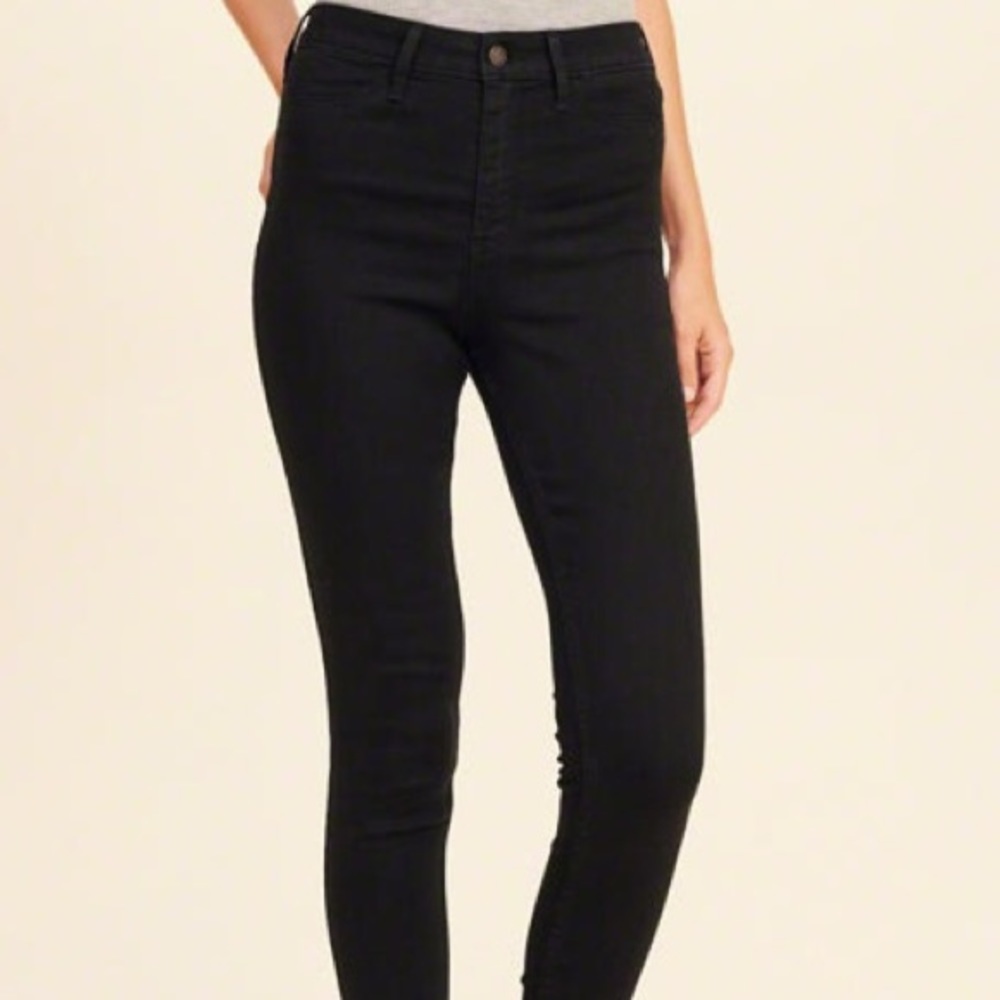Black hollister jeans - Picture 2 of 2